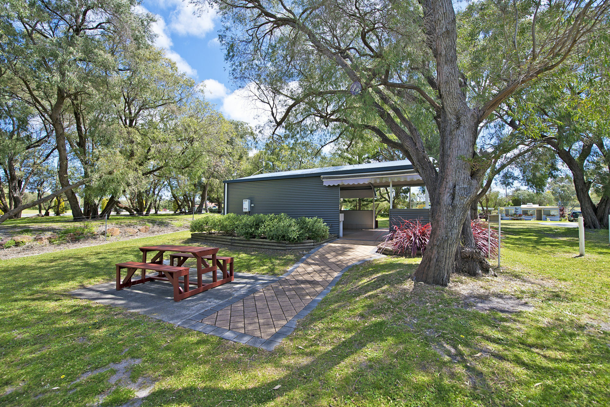 Acclaim Rose Gardens Beachside Holiday Park Albany Exterior photo
